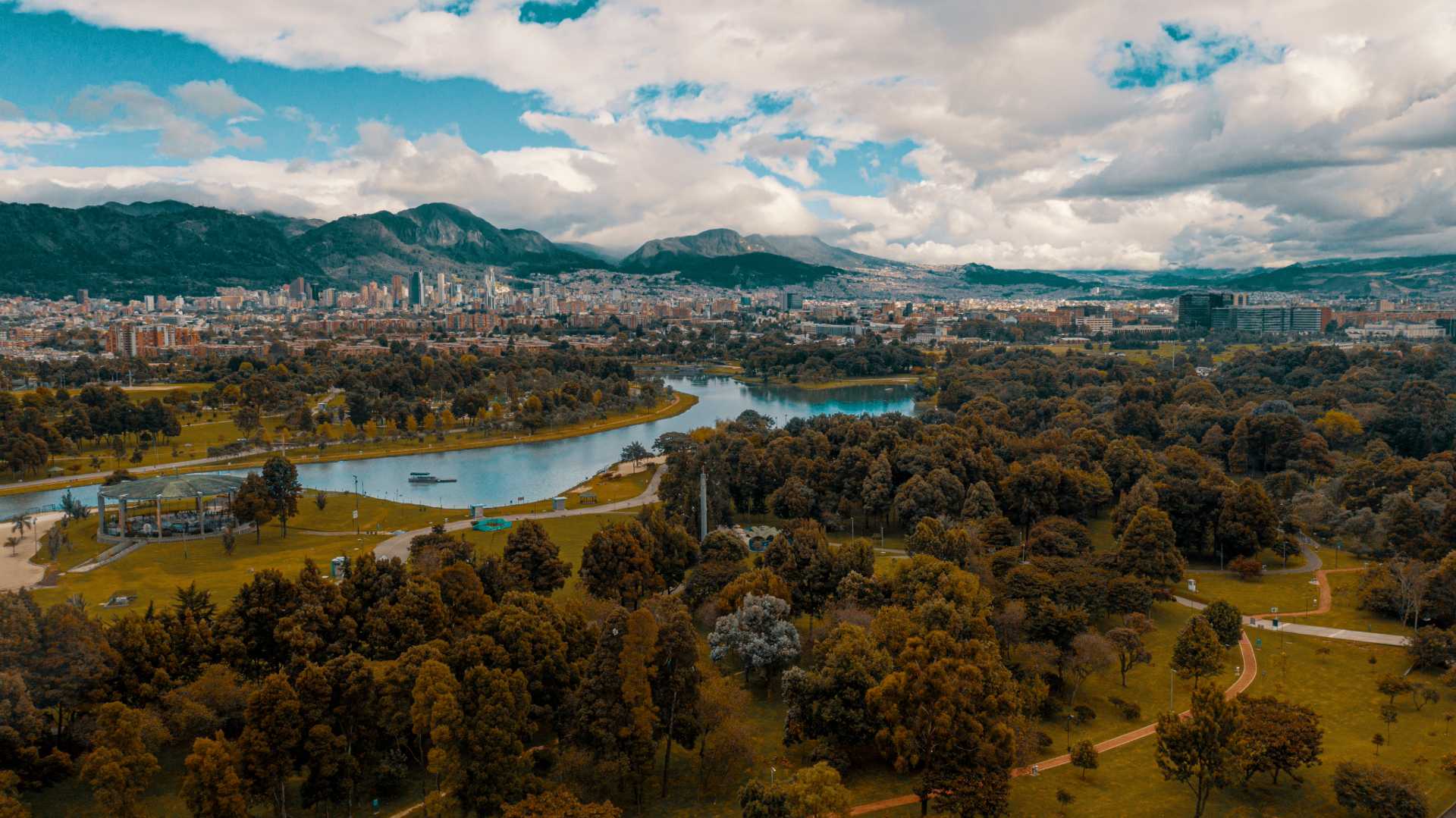 Una escala en Bogotá: descubre cultura, naturaleza, compras y gastronomía a menos de 30 minutos de El Dorado
