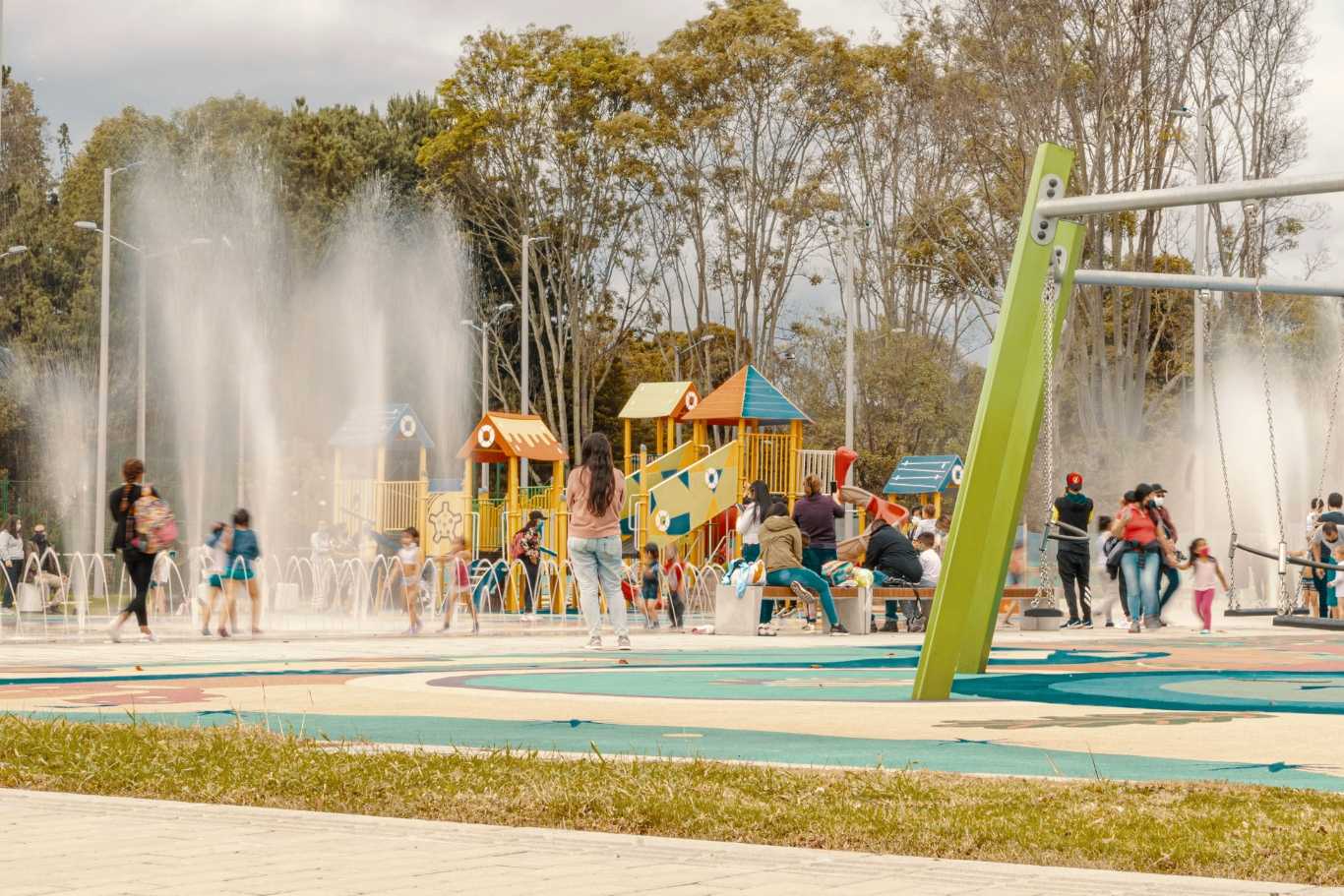 El Parque de Los Niños y las Niñas es un escenario para aprender y compartir con los más chicos. Foto: Ricardo Báez - IDT