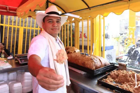 Zona L: Bogotá's Lechona Paradise
