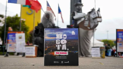 Bogotá se lee en silencio: un viaje por la FILBo 2026 