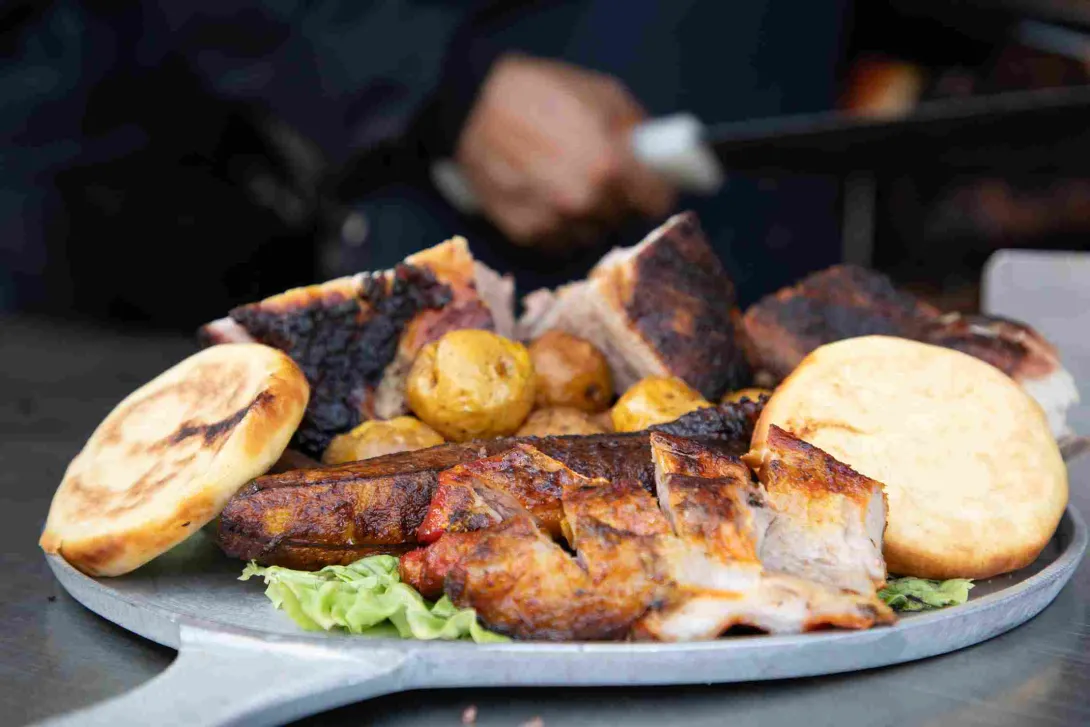 ¡Bogotá enciende las parrillas! Carnival del Asado en Puente Aranda promete tres días de sabor y tradición